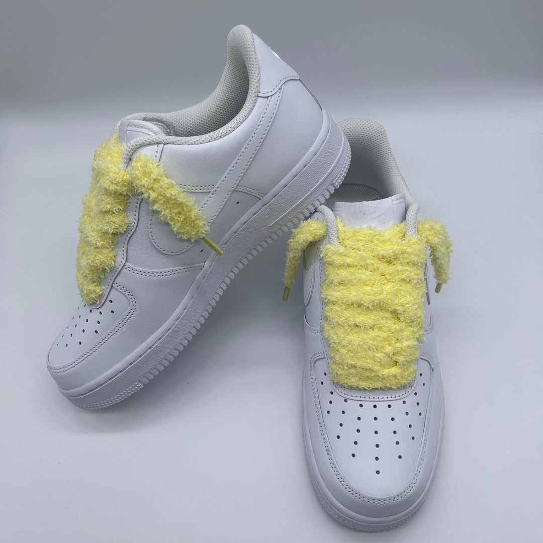 FAT FUZZY LACES TWEETY YELLOW 120CM